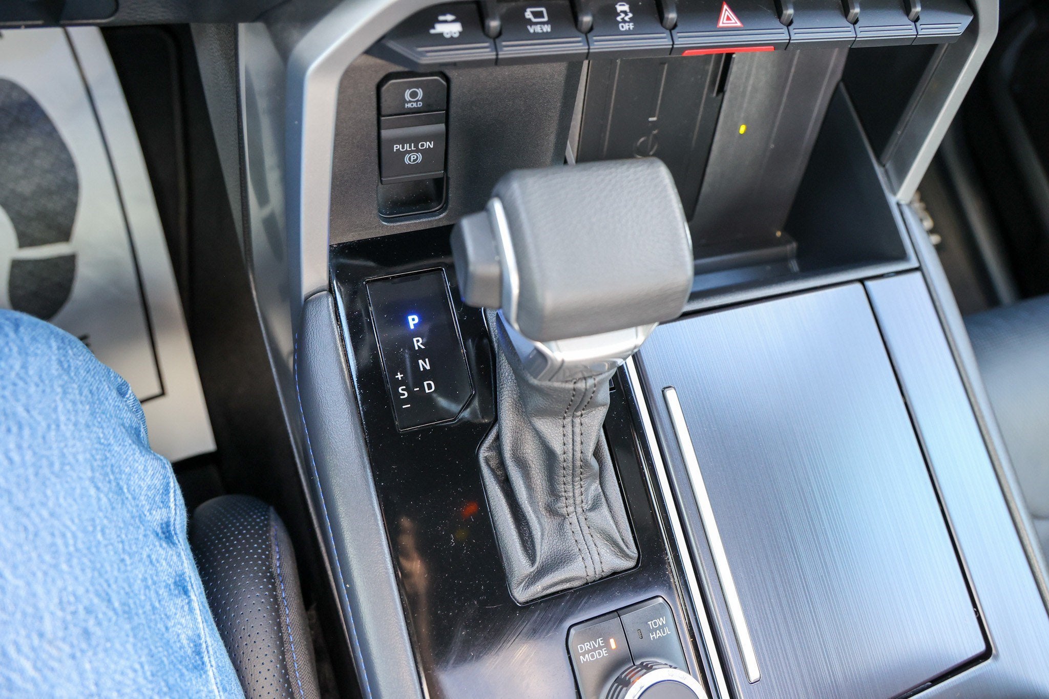 2022 Toyota Tundra Platinum