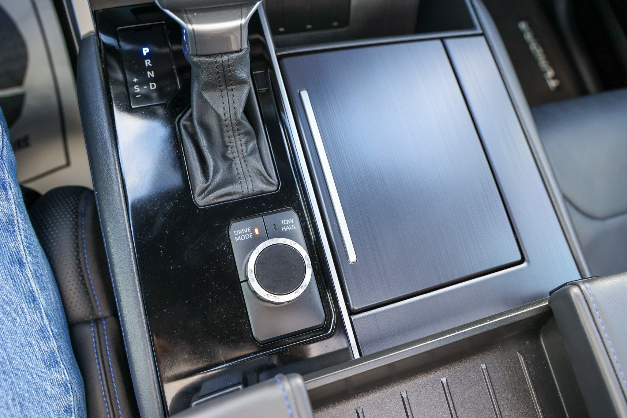 2022 Toyota Tundra Platinum
