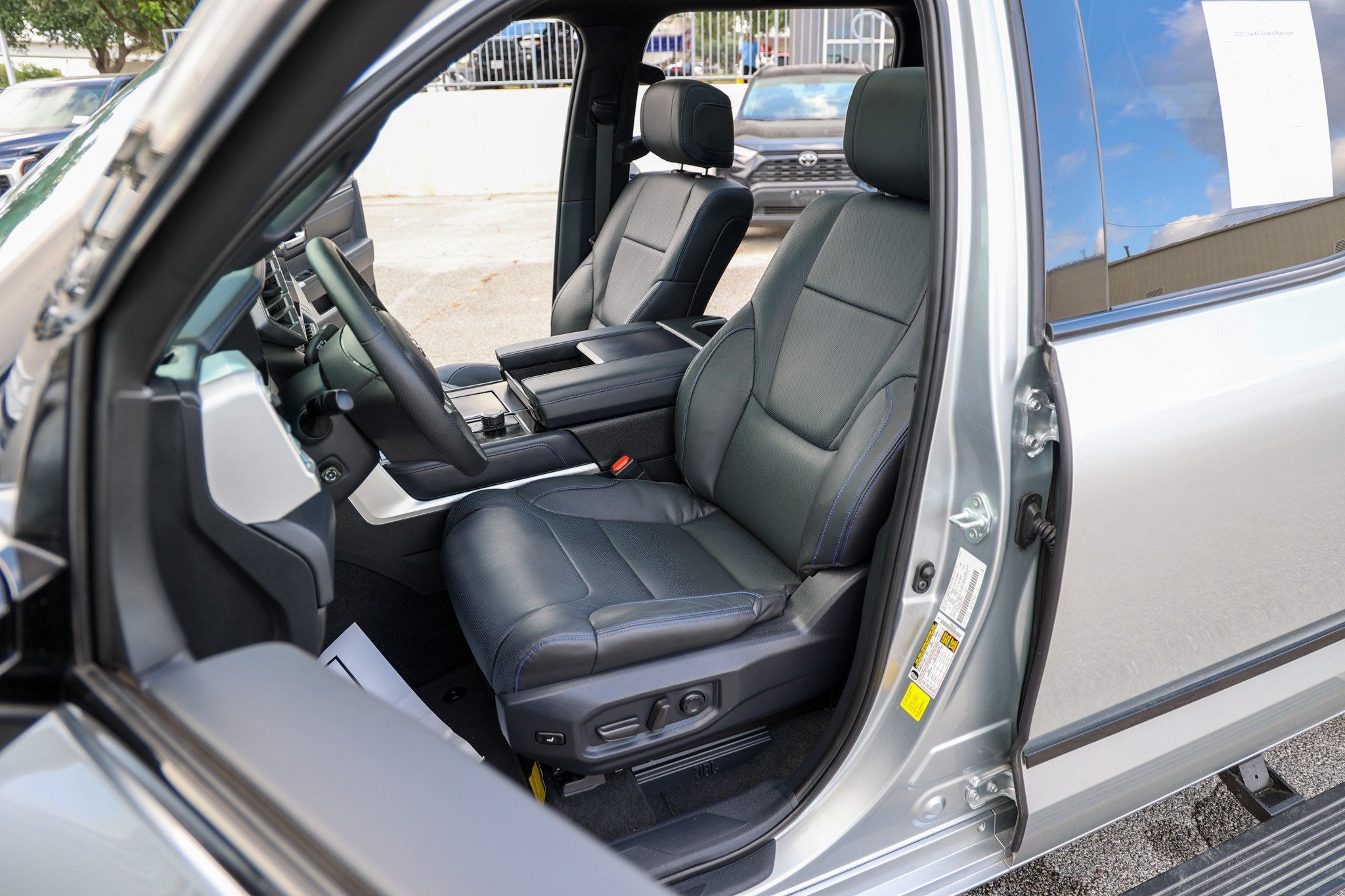 2022 Toyota Tundra Platinum