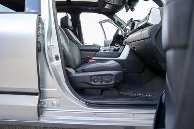 2022 Toyota Tundra Platinum
