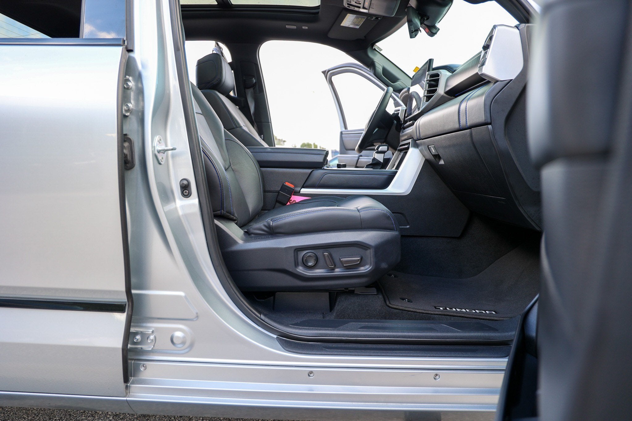 2022 Toyota Tundra Platinum