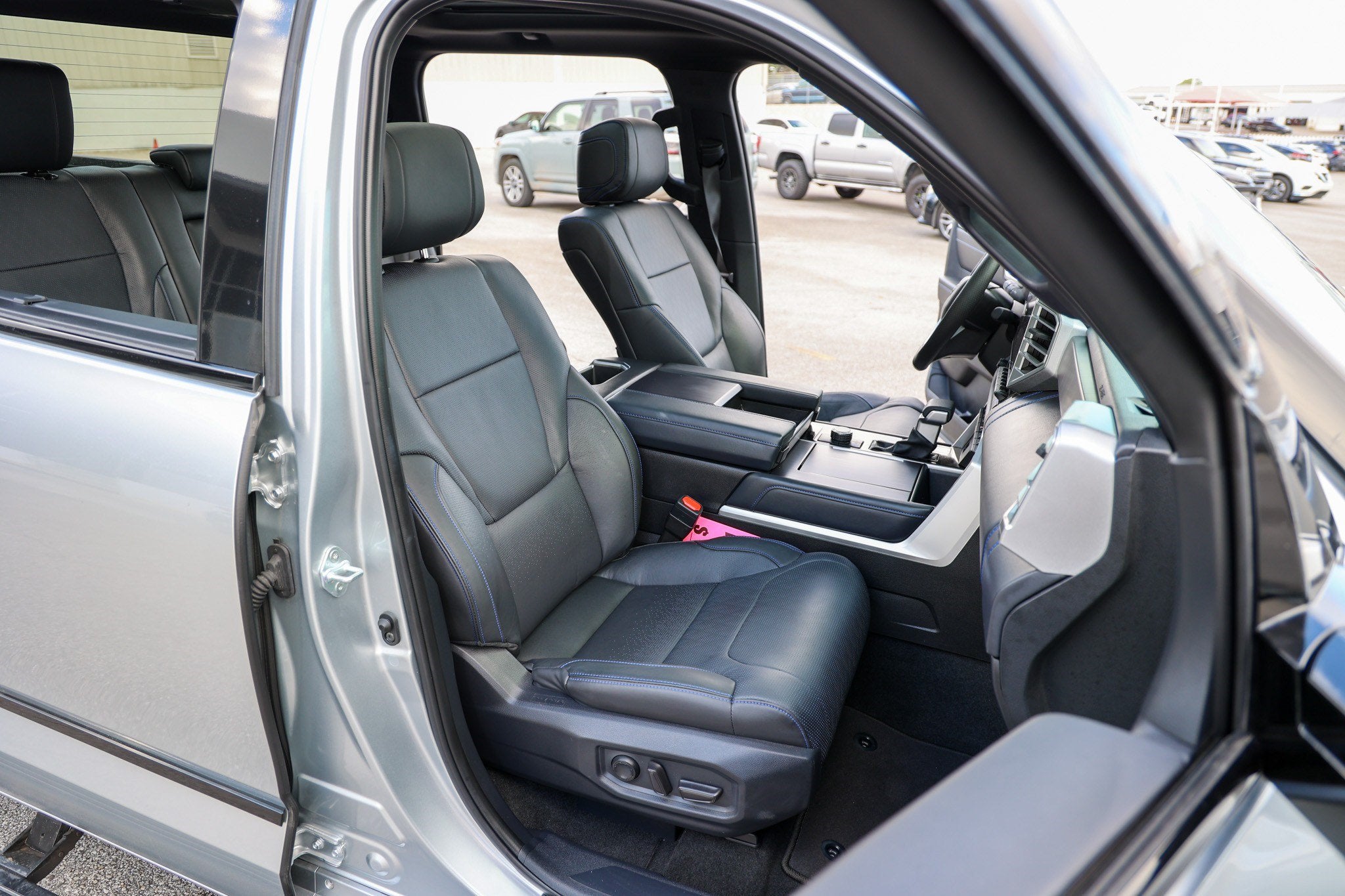 2022 Toyota Tundra Platinum