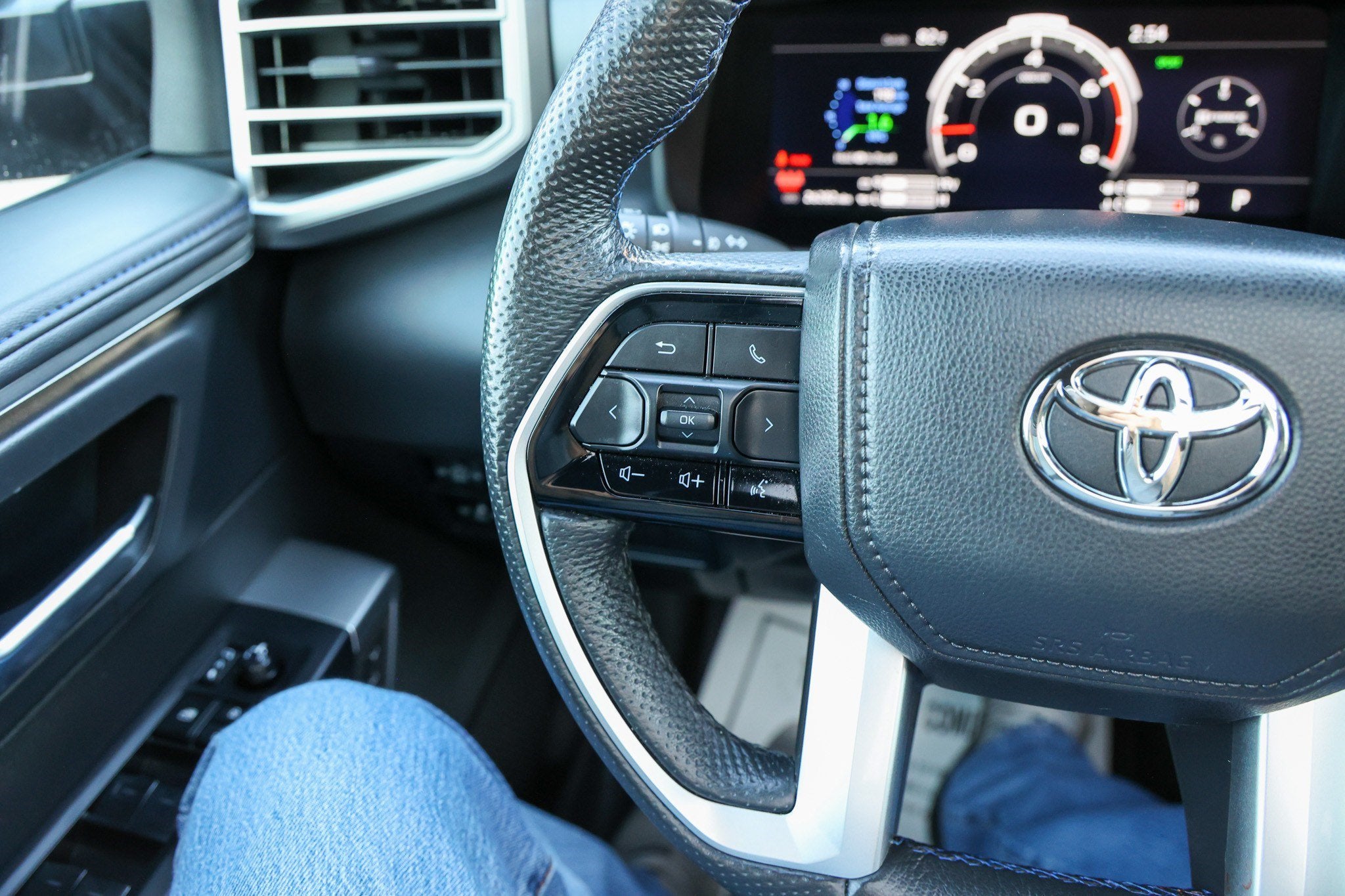2025 Toyota Tundra Platinum