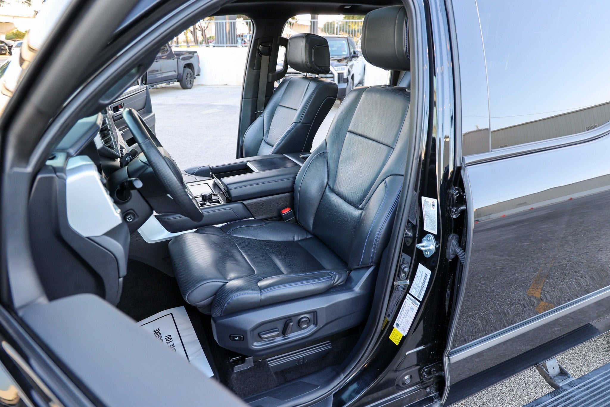 2025 Toyota Tundra Platinum