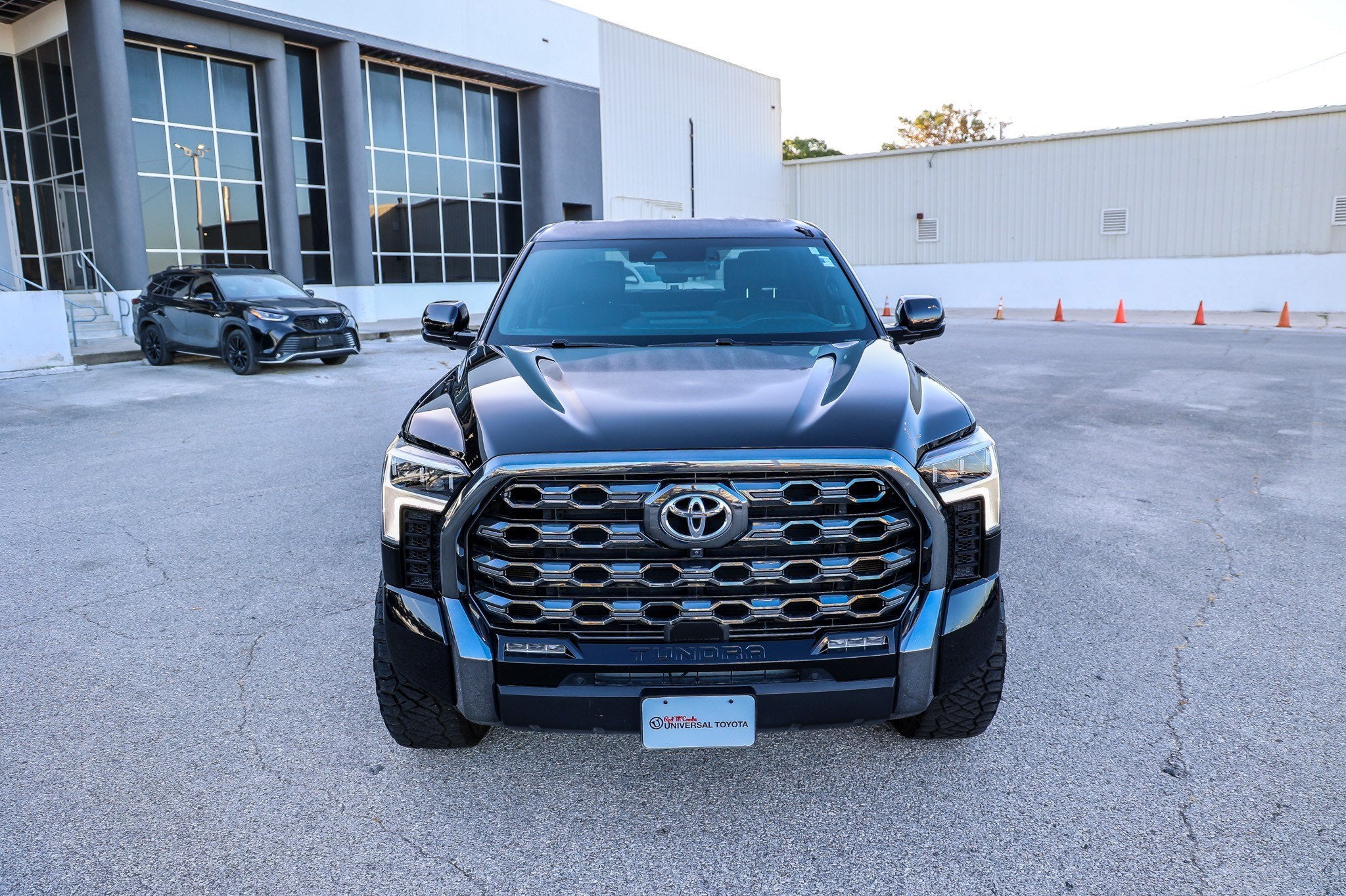 2025 Toyota Tundra Platinum