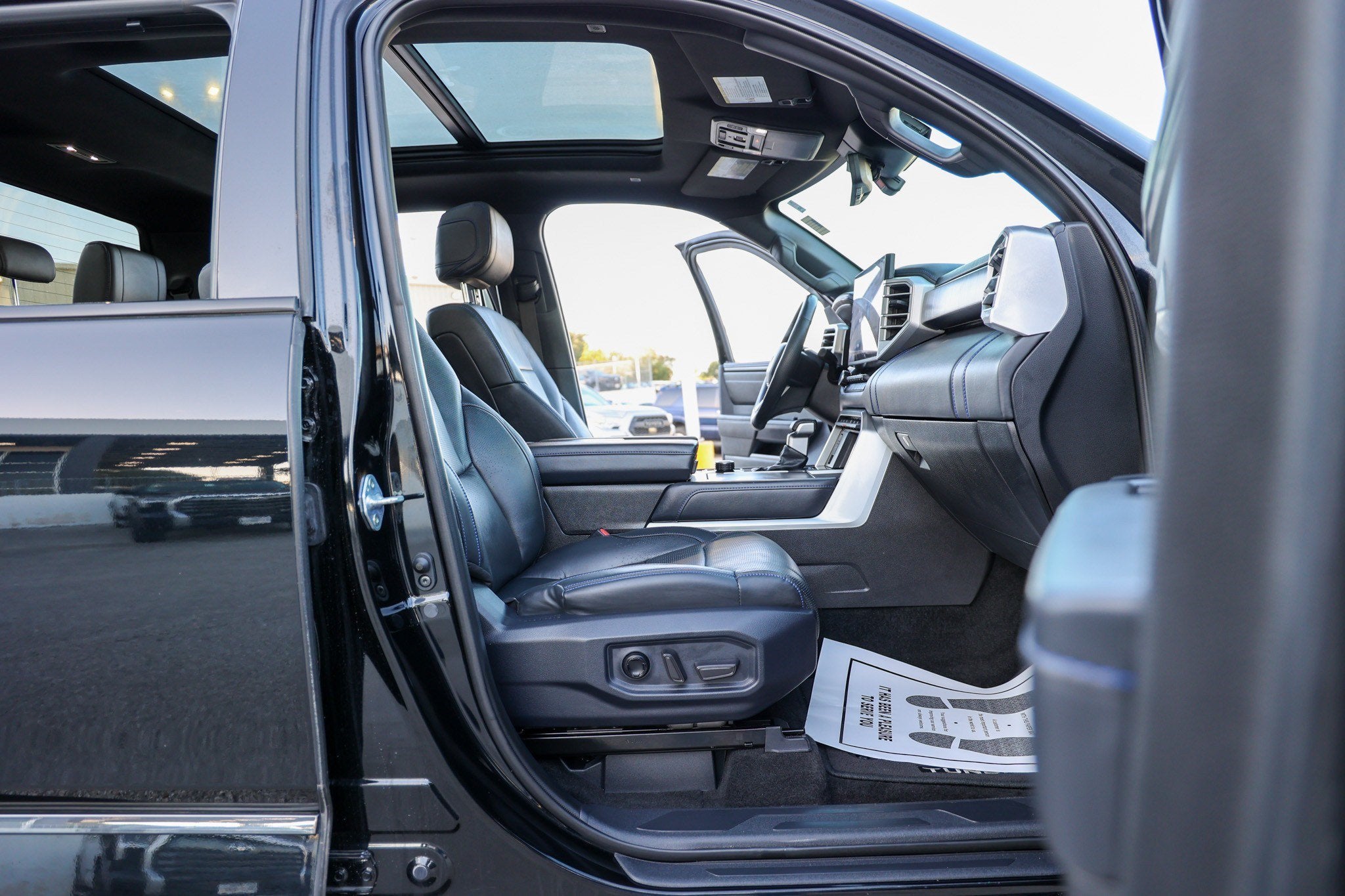2025 Toyota Tundra Platinum