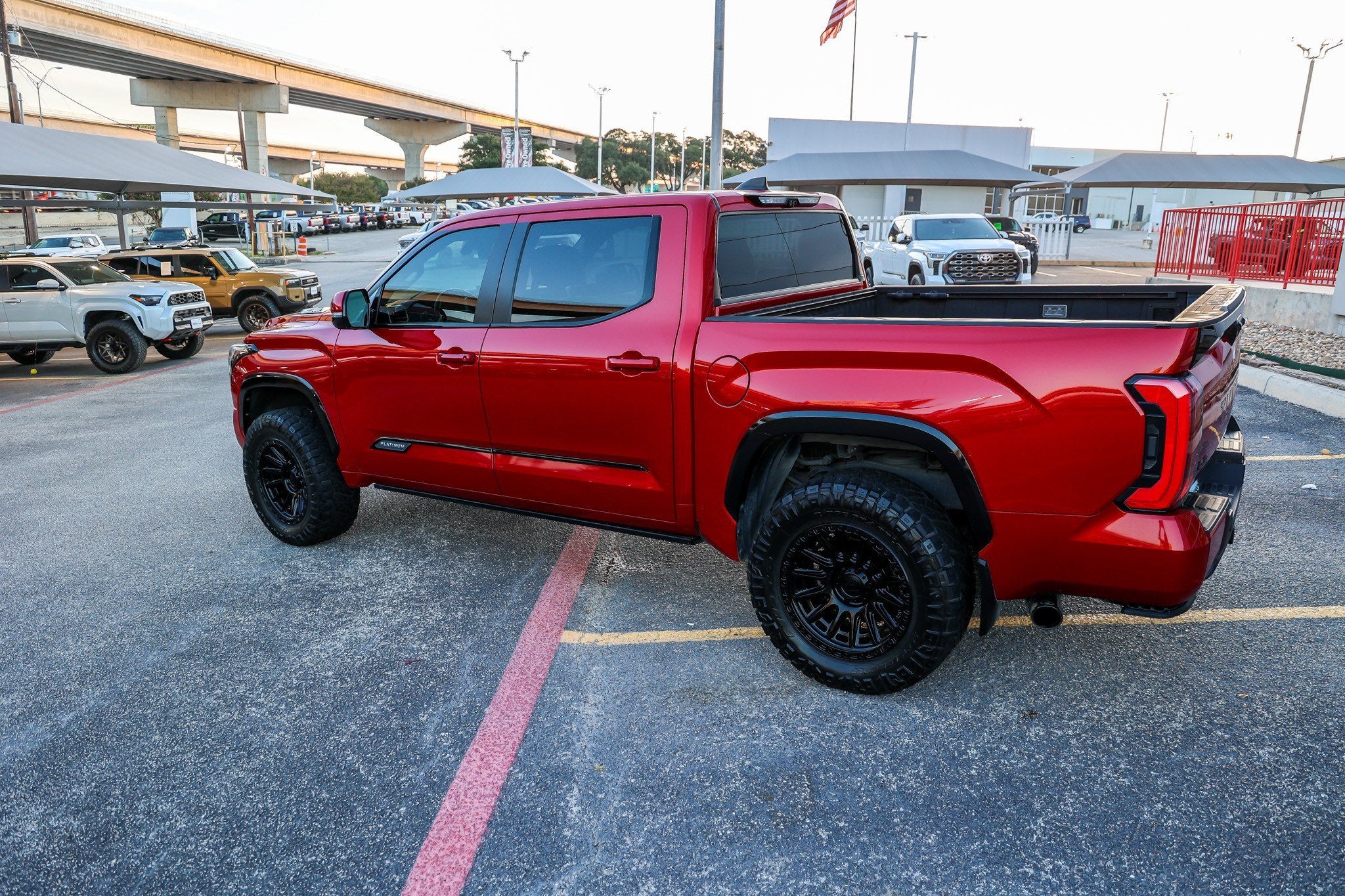 2024 Toyota Tundra i-FORCE MAX Platinum Hybrid
