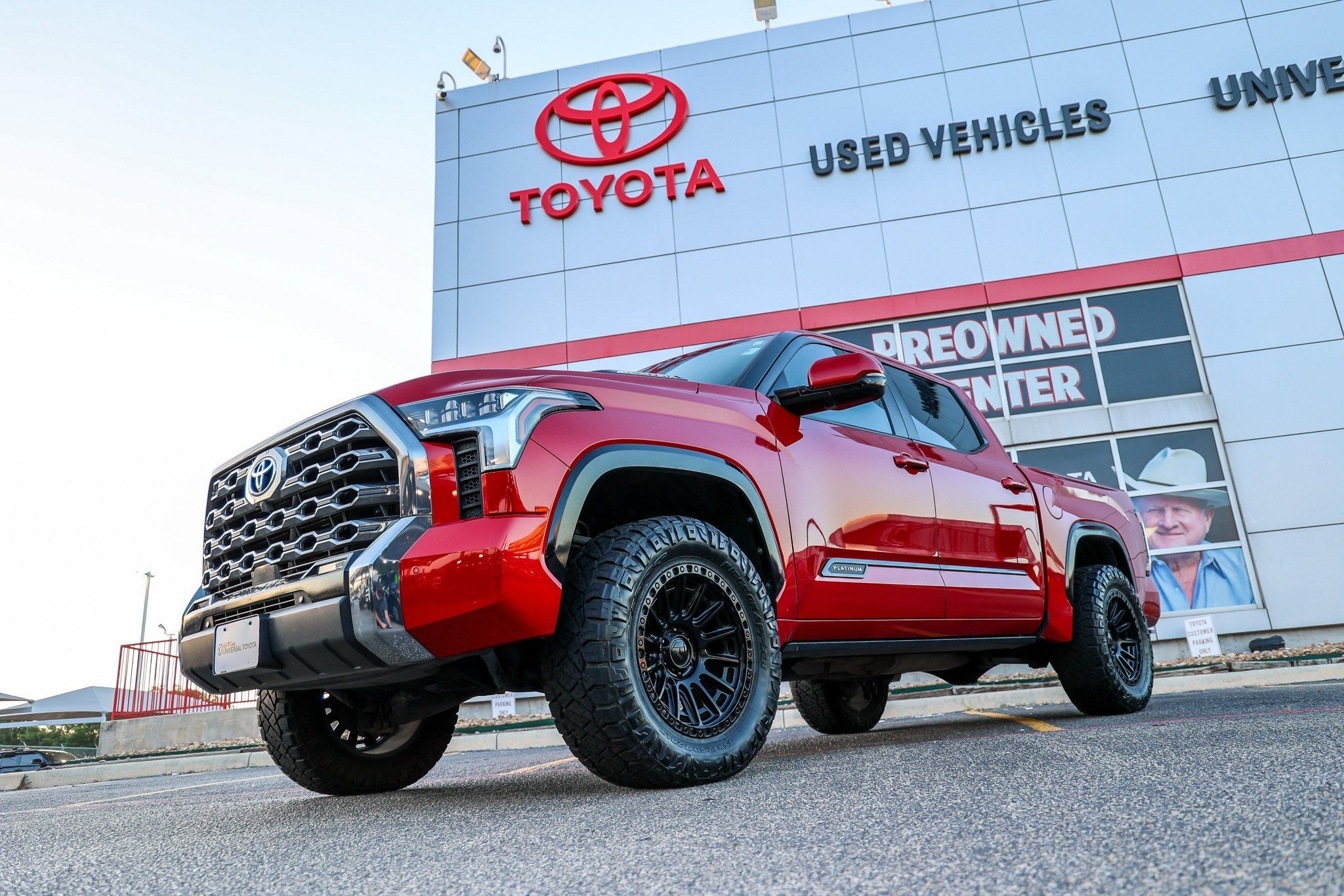 2024 Toyota Tundra i-FORCE MAX Platinum Hybrid