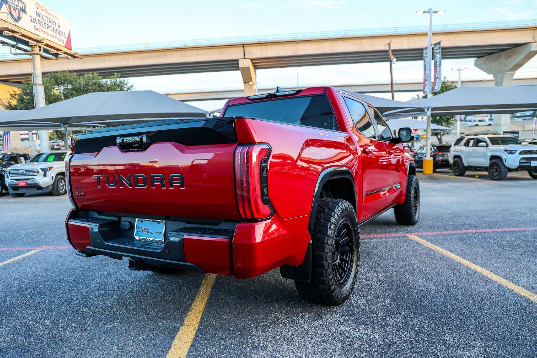 2024 Toyota Tundra i-FORCE MAX Platinum Hybrid