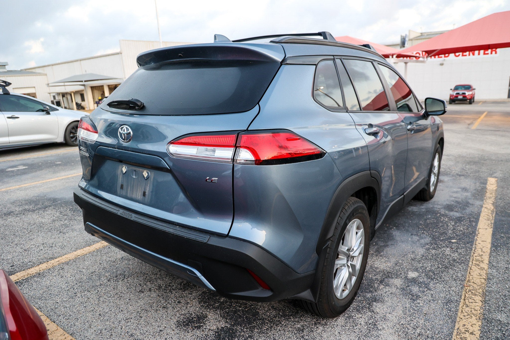 2024 Toyota Corolla Cross LE
