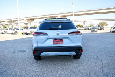 2026 Toyota Corolla Cross LE