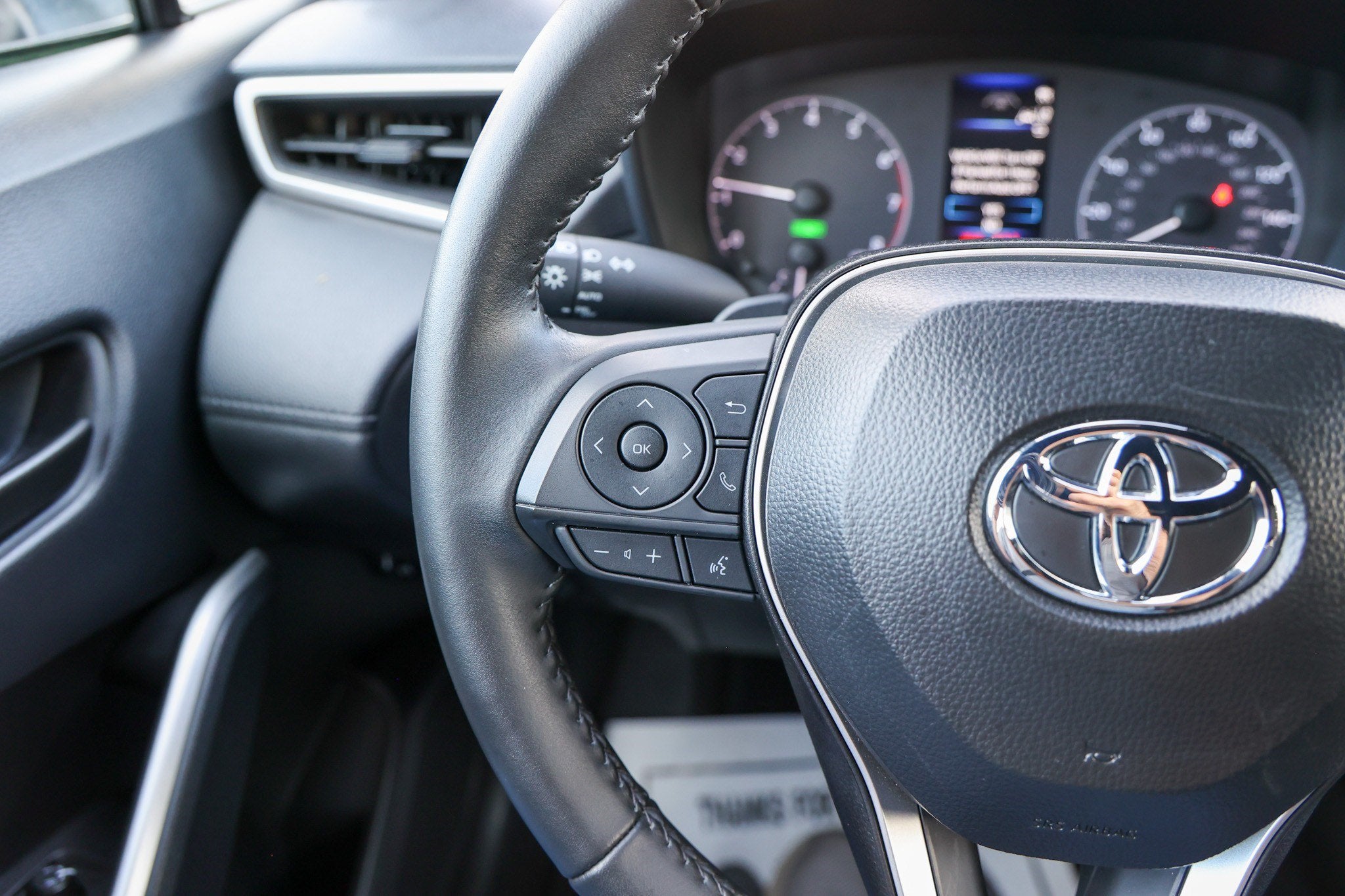 2025 Toyota Corolla Cross Hybrid Hybrid SE
