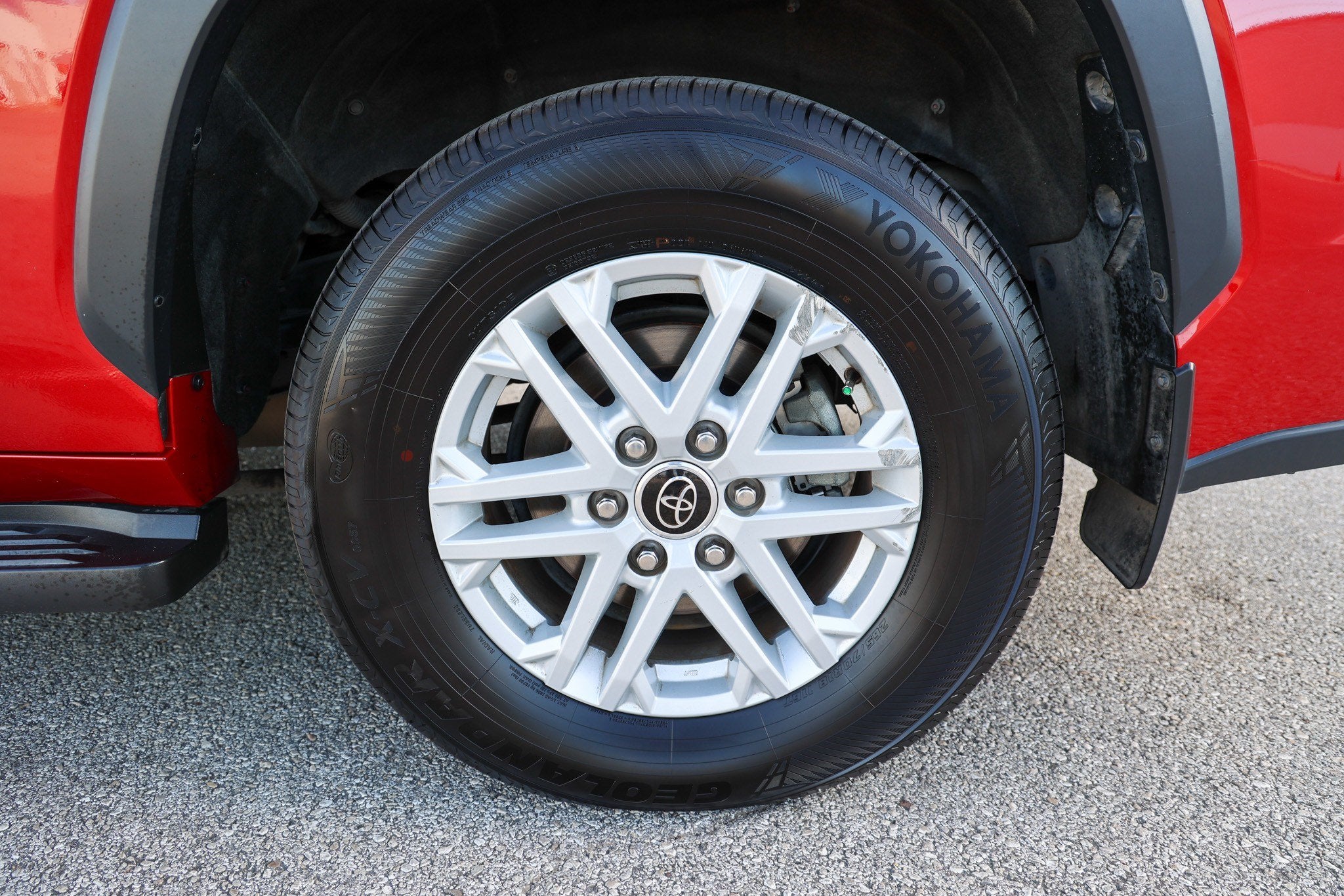 2023 Toyota Sequoia SR5