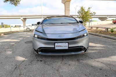 2025 Toyota Prius XLE