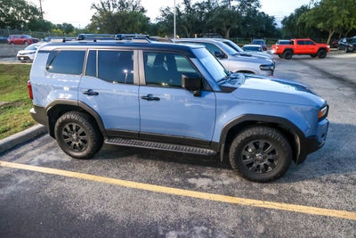 2025 Toyota Land Cruiser 4WD (Natl)