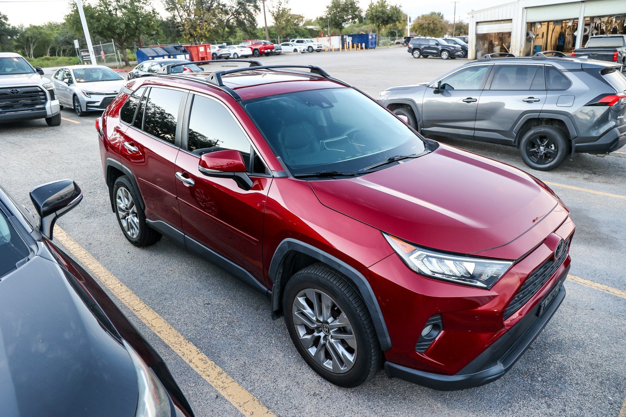 2020 Toyota RAV4 XLE Premium