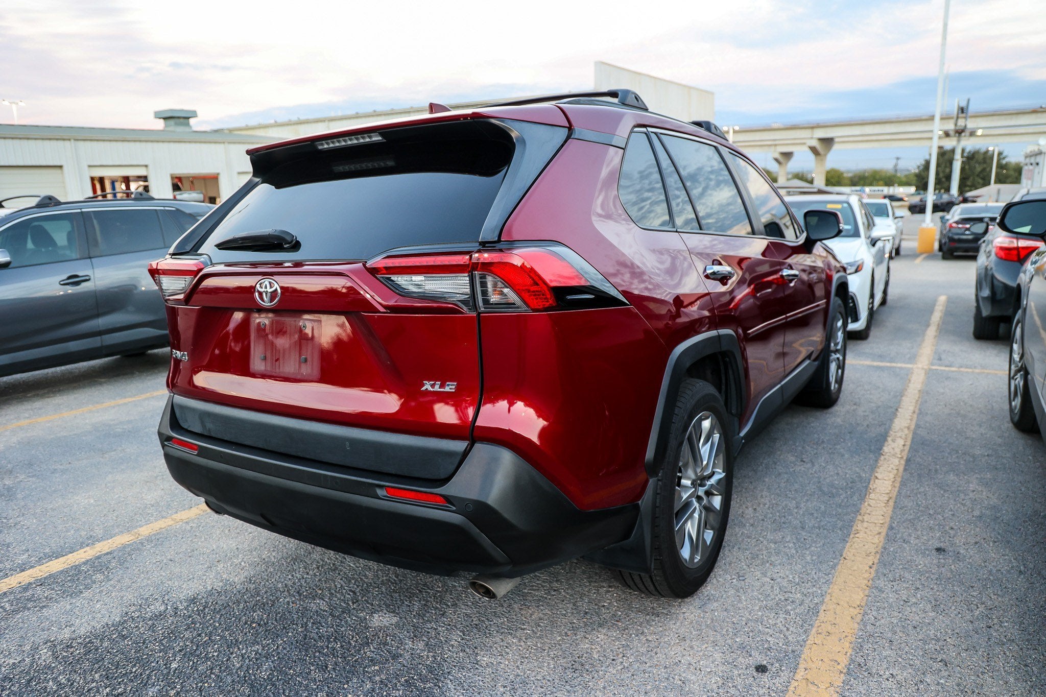 2020 Toyota RAV4 XLE Premium