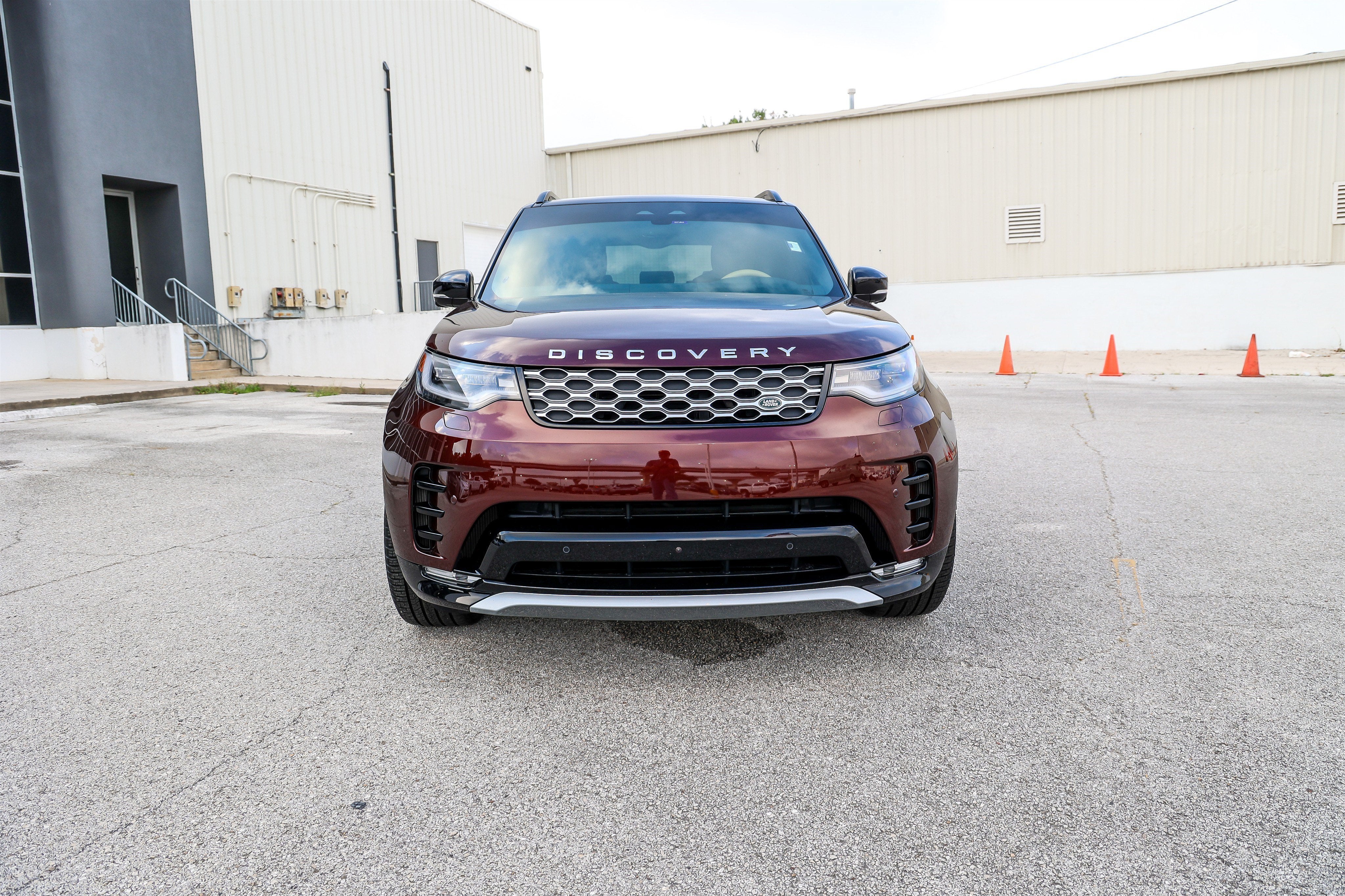 2026 Land Rover Discovery Gemini Edition