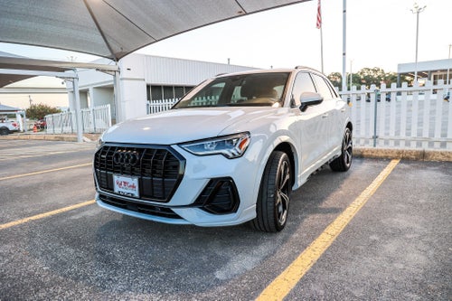 2023 Audi Q3 S line Premium Plus