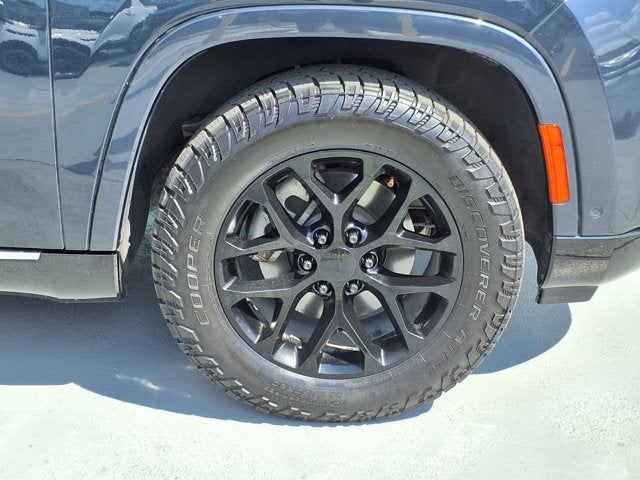 2023 Jeep Grand Wagoneer Series III