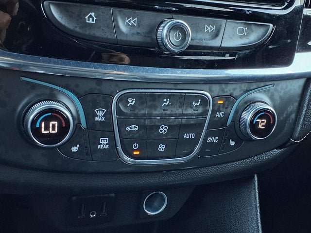 2022 Chevrolet Traverse LT Leather