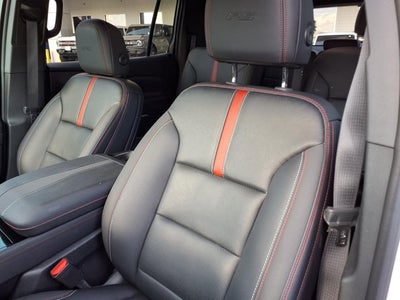 2025 Chevrolet Traverse FWD RS