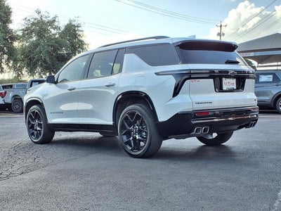 2025 Chevrolet Traverse FWD RS