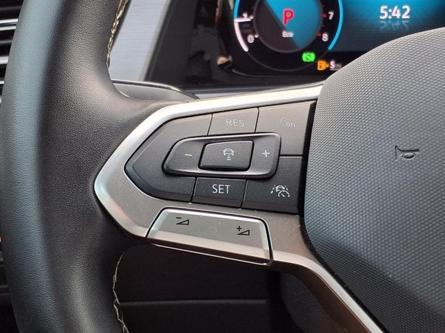 2025 Volkswagen Atlas Cross Sport 2.0T SE w/Technology