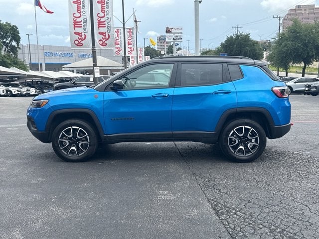 2025 Jeep Compass Trailhawk