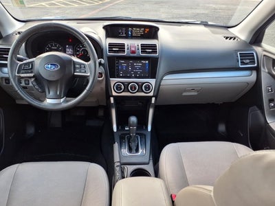 2016 Subaru Forester 2.5i Touring