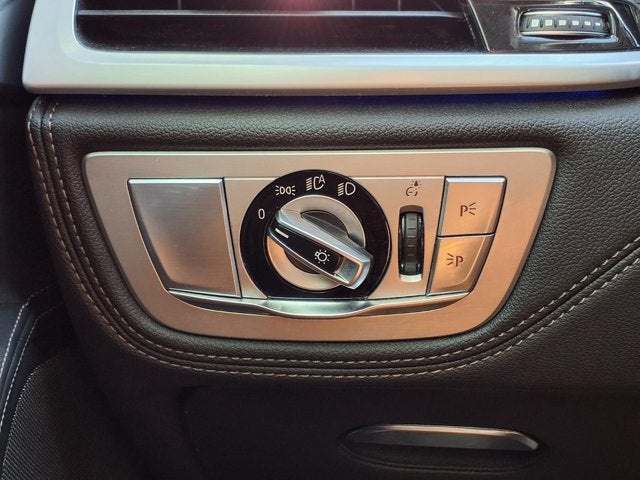 2019 BMW 7 Series 750i