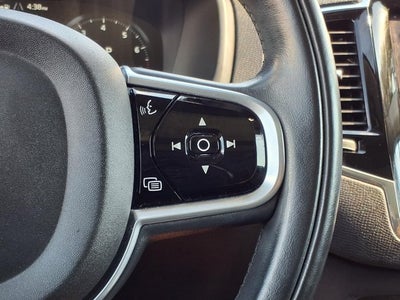 2018 Volvo XC90 Momentum