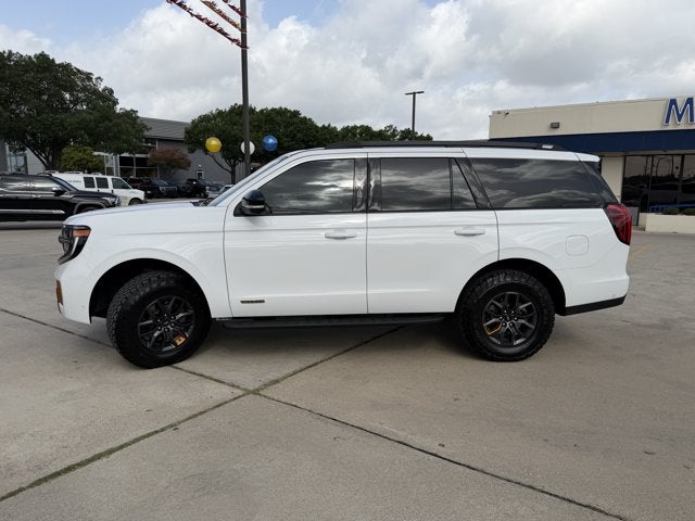 2025 Ford Expedition Tremor®