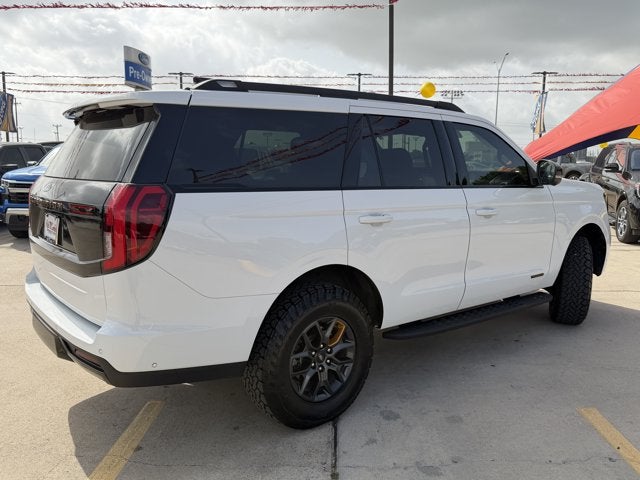 2025 Ford Expedition Tremor®