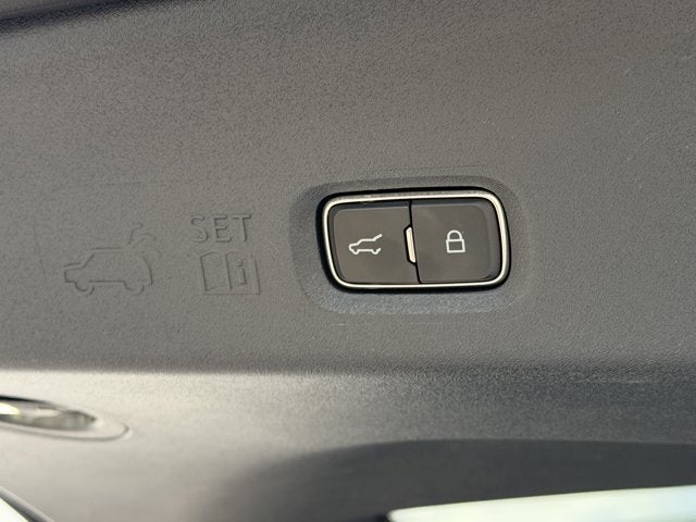 2025 Ford Expedition Tremor®