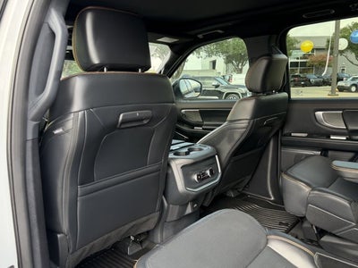 2025 Ford Expedition Tremor®
