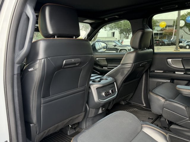 2025 Ford Expedition Tremor®