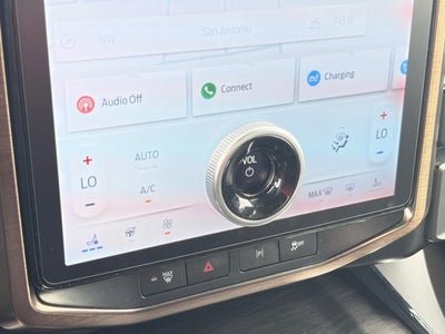 2024 Ford F-150 Lightning Lariat®