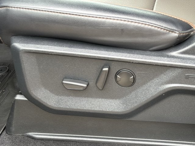 2025 Ford F-150 Lariat®