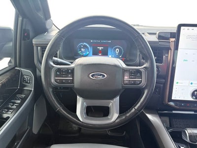 2023 Ford F-150 Lightning LARIAT