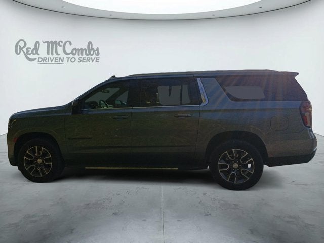 2022 Chevrolet Suburban LT