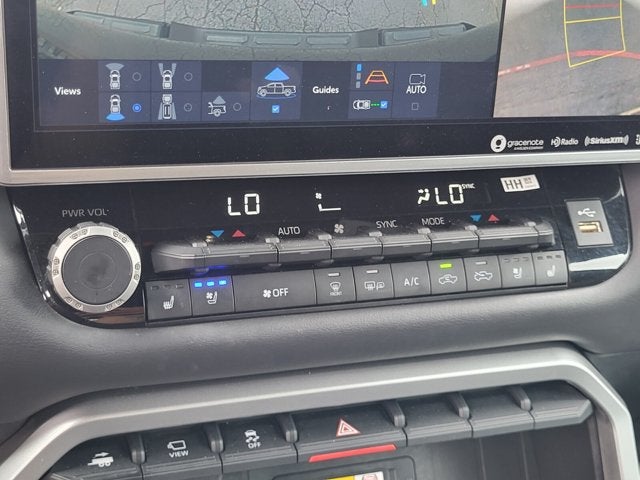 2023 Toyota Tundra 4WD Platinum®