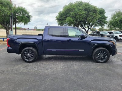 2023 Toyota Tundra 4WD Platinum®