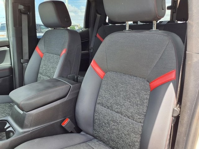 2025 Chevrolet Colorado 4WD Z71