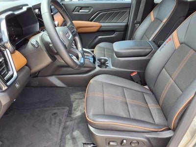 2023 GMC Canyon 4WD AT4