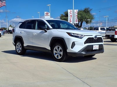 2025 Toyota RAV4 LE