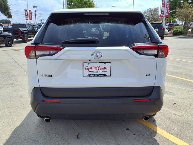 2025 Toyota RAV4 LE