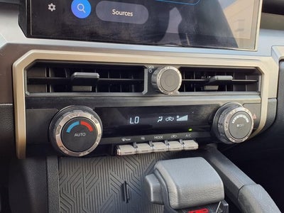 2025 Toyota Tacoma 4WD TRD OFF ROAD HYBR