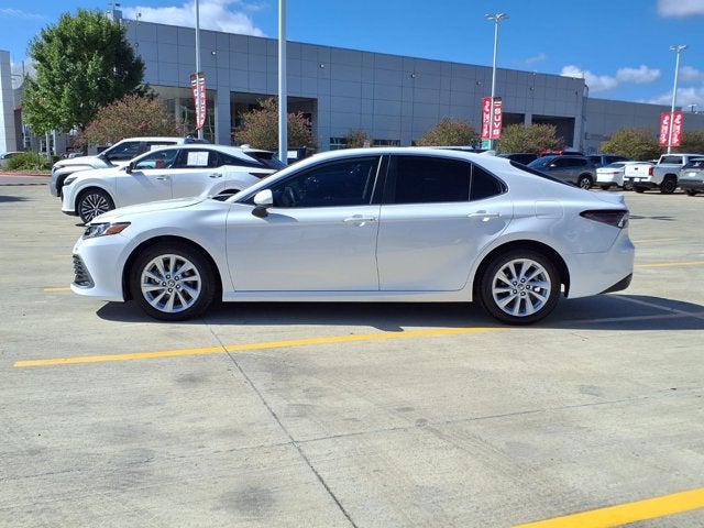 2024 Toyota Camry LE