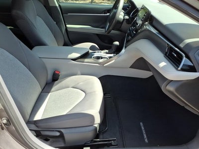 2023 Toyota Camry Hybrid LE